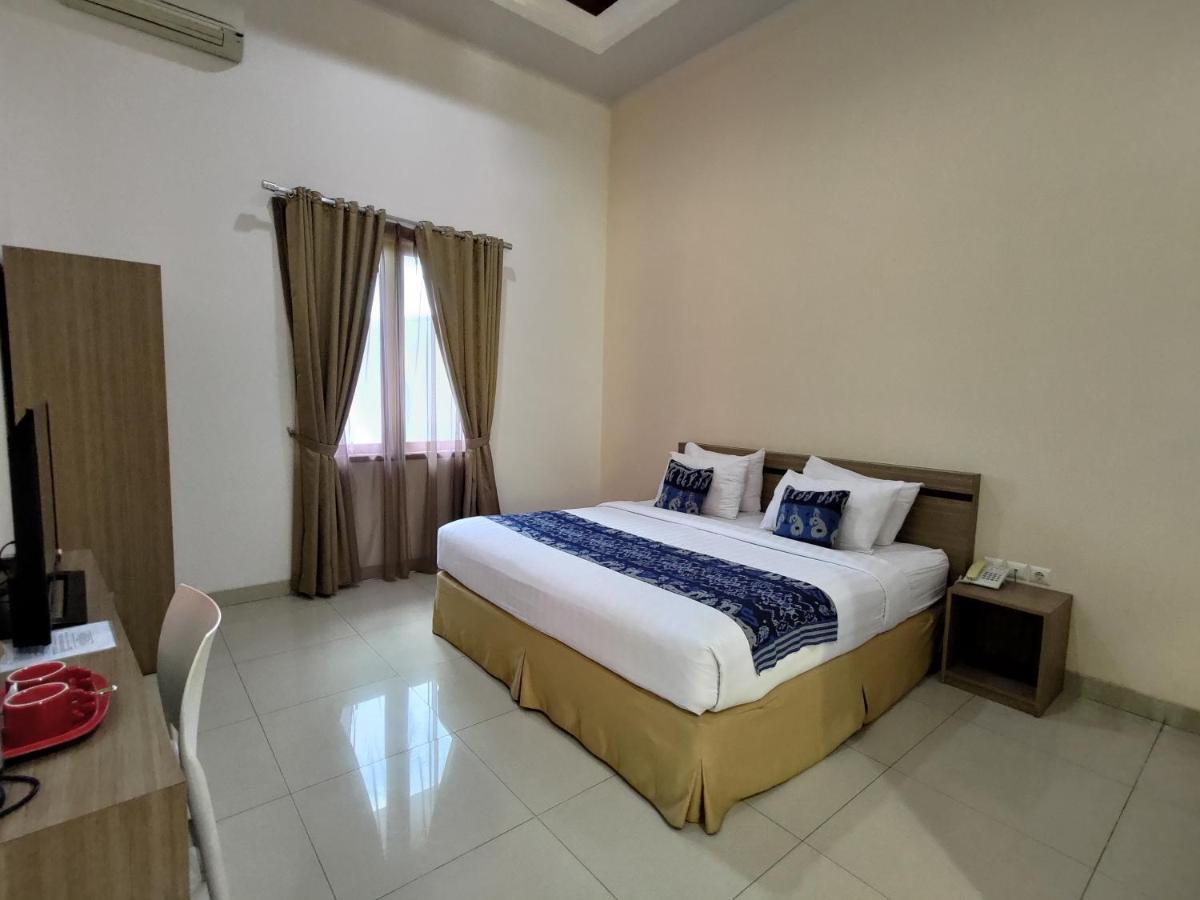 Tanto Hotel Waingapu Zewnętrze zdjęcie