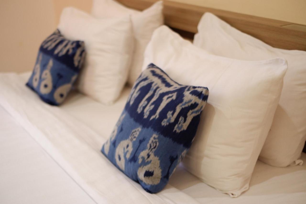 Tanto Hotel Waingapu Zewnętrze zdjęcie