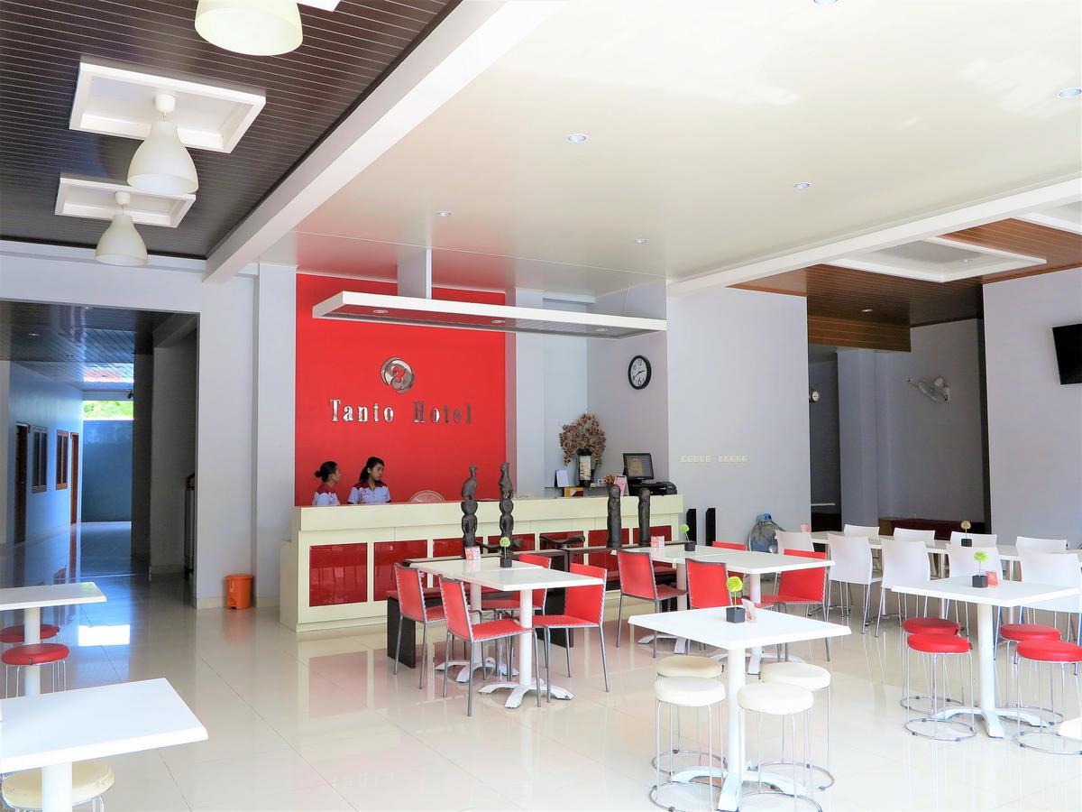 Tanto Hotel Waingapu Zewnętrze zdjęcie